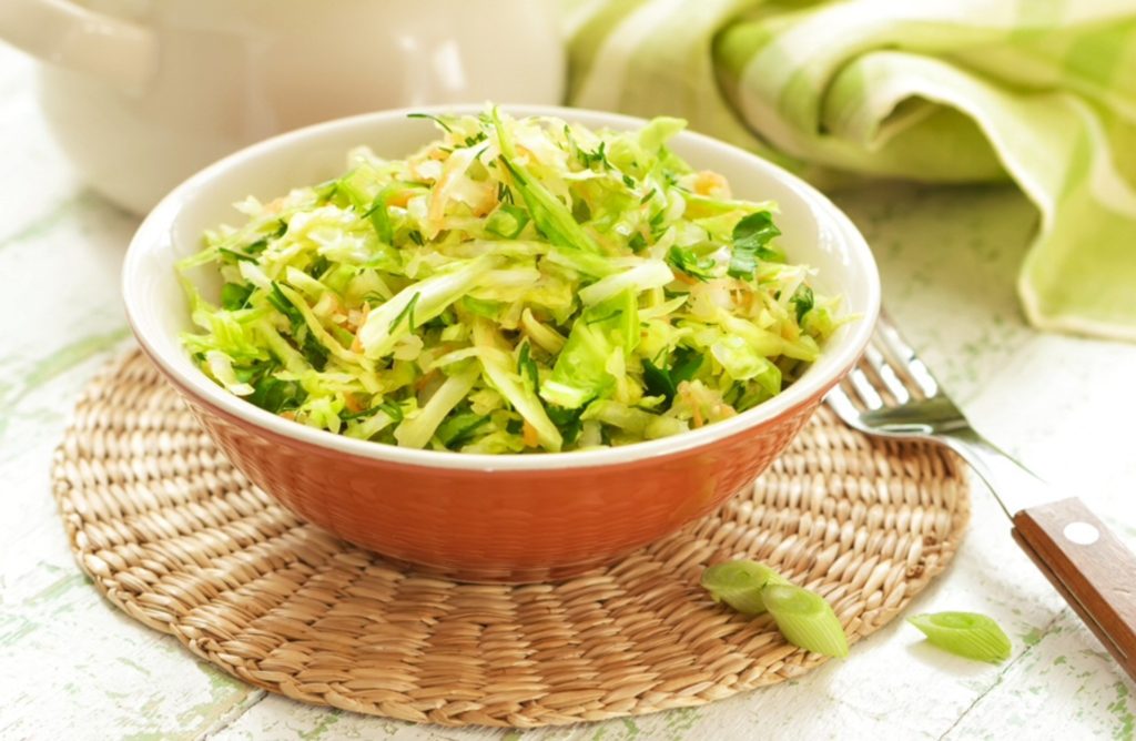 Видоизмененный зеленый салат «Щетка»